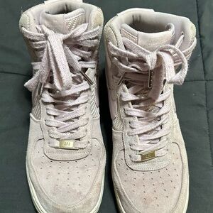 Women’s used Nike Air Force Ones pink size 10